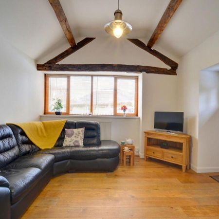 Smithy Cottage Berriew 外观 照片