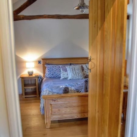 Smithy Cottage Berriew 外观 照片
